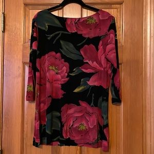 Chico’s brand floral tunic top, Travelers-type fabric.